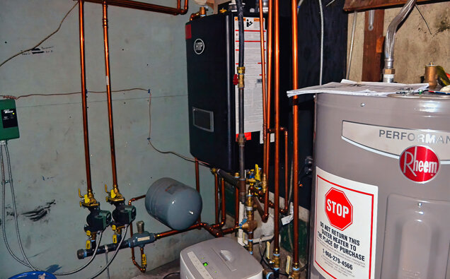 https://myareehotwater.com.au/uploads/2025/06/electric-hot-water-system-58729.jpg