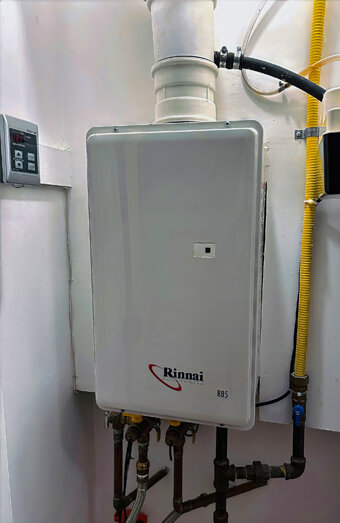https://myareehotwater.com.au/uploads/2025/06/hot-water-87450.jpg