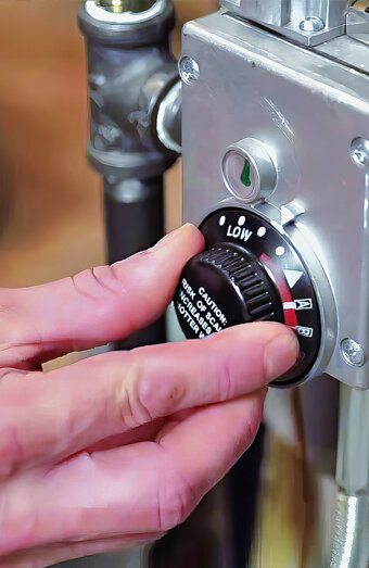 https://myareehotwater.com.au/uploads/2025/06/hot-water-installs-57724.jpg